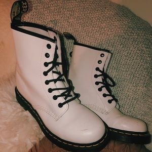 🌙✨ Dr. Marten 1460 Combat Boots ✨🌙